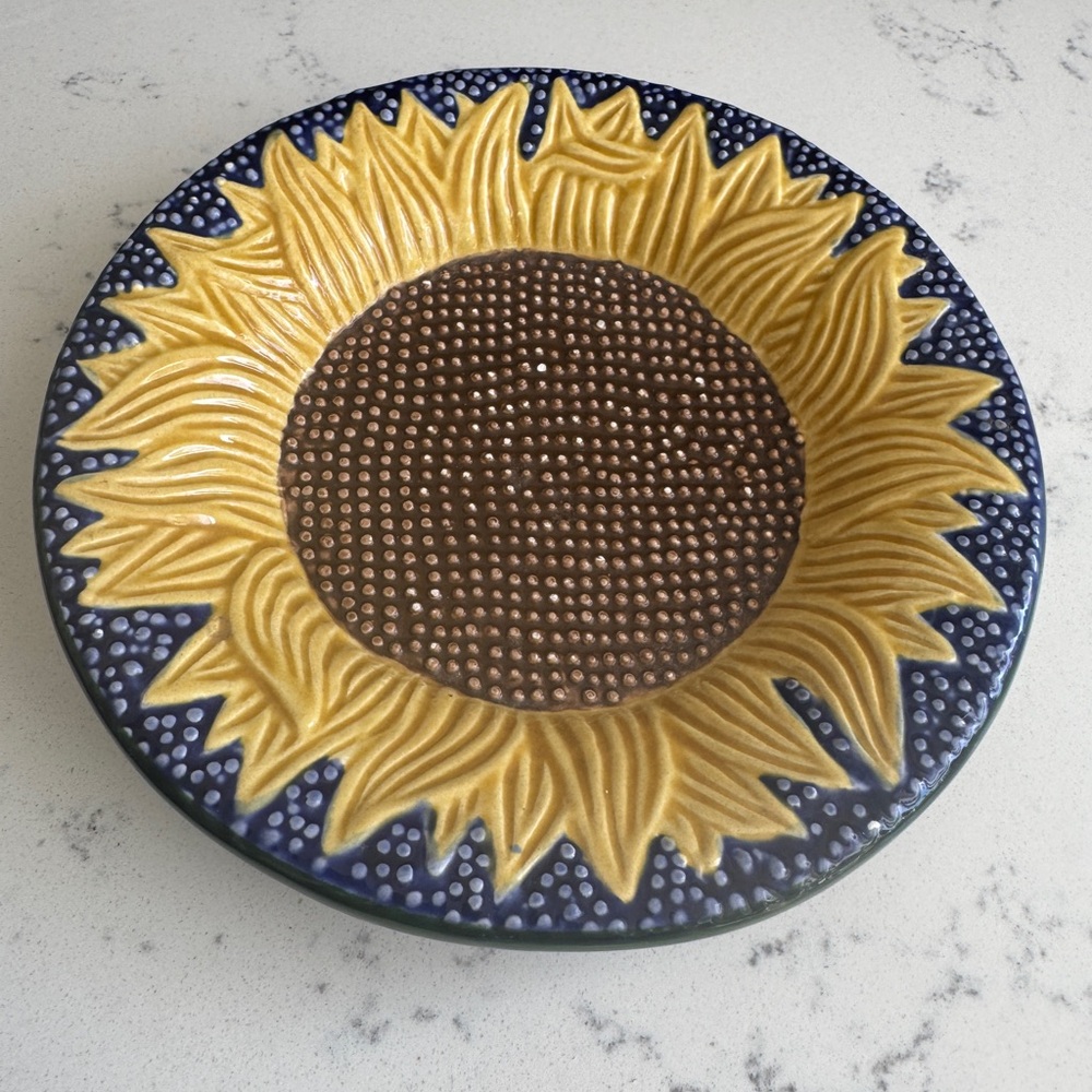 Vintage Majolica Sunflower Dish MMA Portugal 5" Diameter 90s - Picture 3 of 5